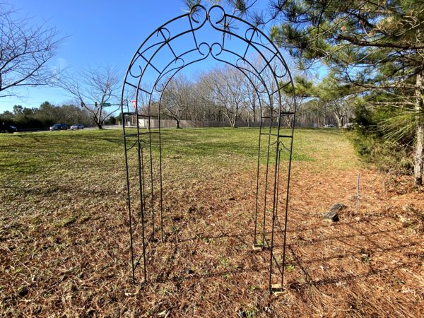 Wrought Iron Style Metal Wedding Arch or Arbor