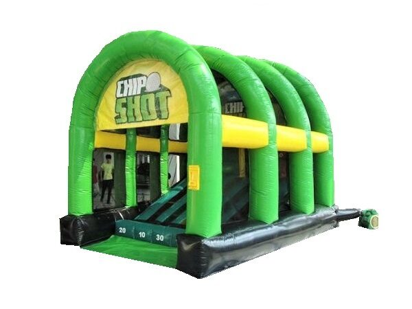 Inflatable cage for golf chipping contest