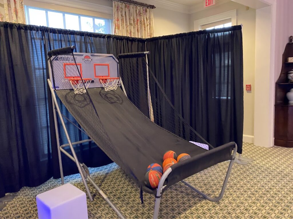 DOUBLE SHOT BASKETBALL ARCADE GAME