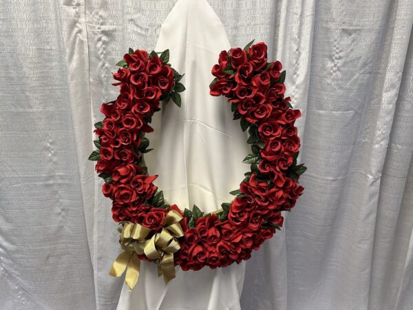 Horseshoe Wreath Gold Glittered With Red Roses Magic Special Events