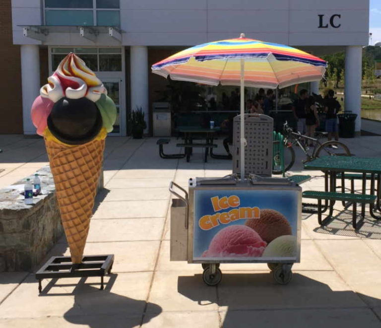 ICE CREAM CART STANDARD ( Dry Ice No electricity required )