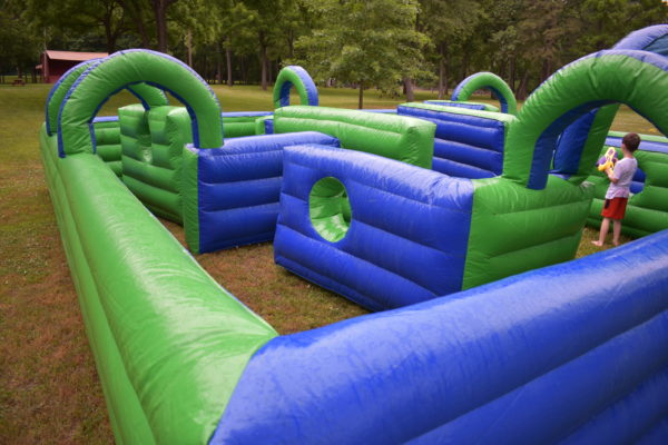 Inflatable Water squirt gun tag maze amusement Game for party rentals and corporate events hire