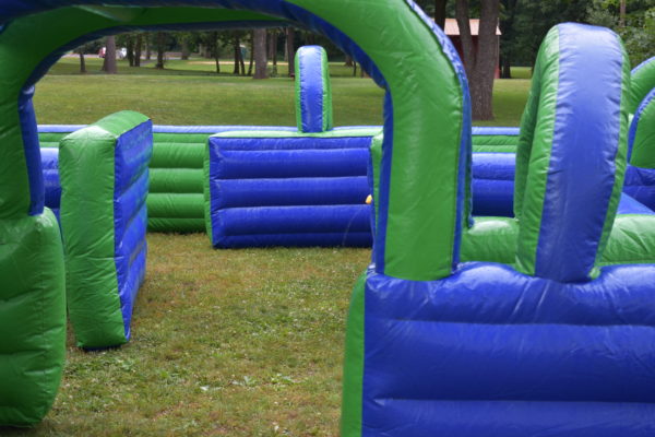 Inflatable Water squirt gun tag maze amusement Game for party rentals and corporate events hire