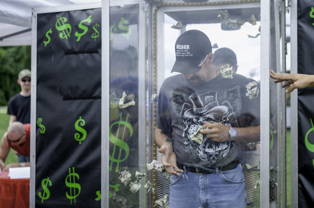 MONEY MACHINE CASH CUBE