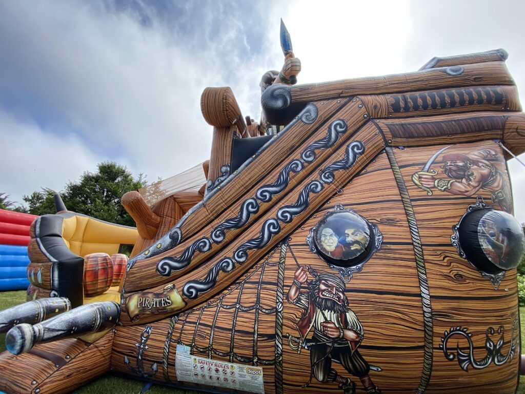 PIRATE SHIP INTERACTIVE FUN CENTER INFLATABLE