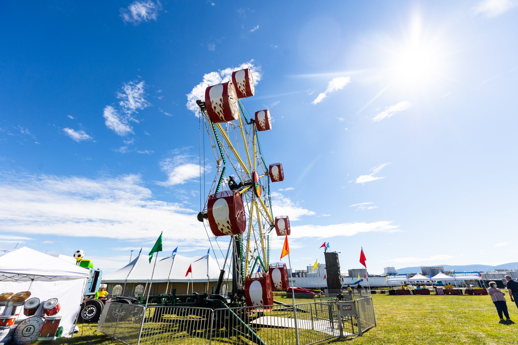 ROCK-O-PLANE MECHANICAL AMUSEMENT RIDE