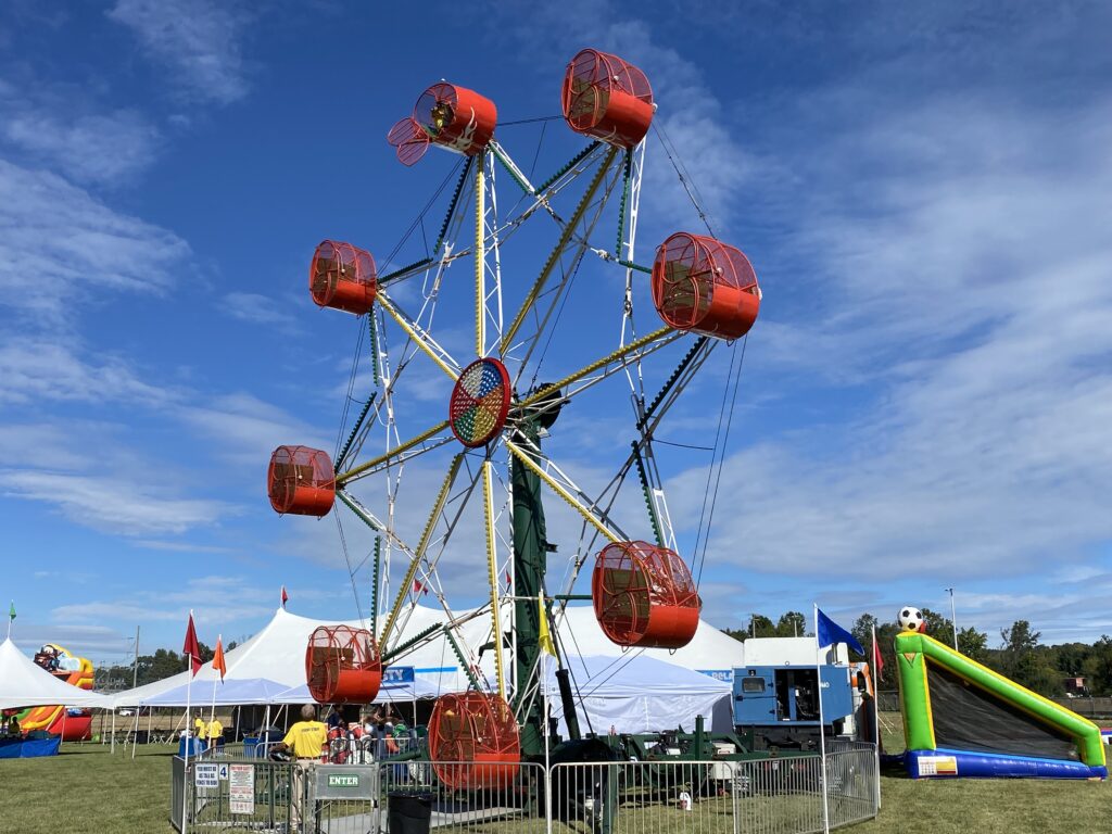 ROCKOPLANE MECHANICAL AMUSEMENT RIDE