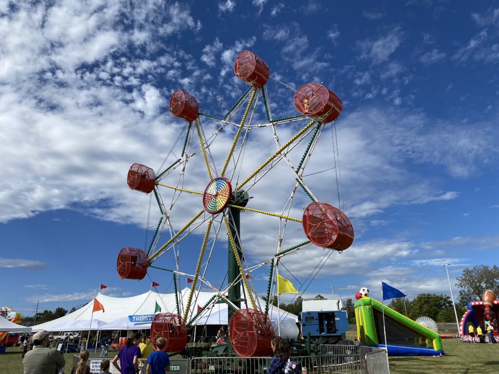 ROCK-O-PLANE MECHANICAL AMUSEMENT RIDE