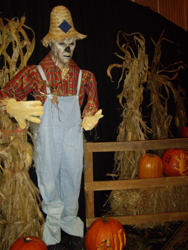 Scarey Creepy Halloween Scarecrow Prop for Halloween