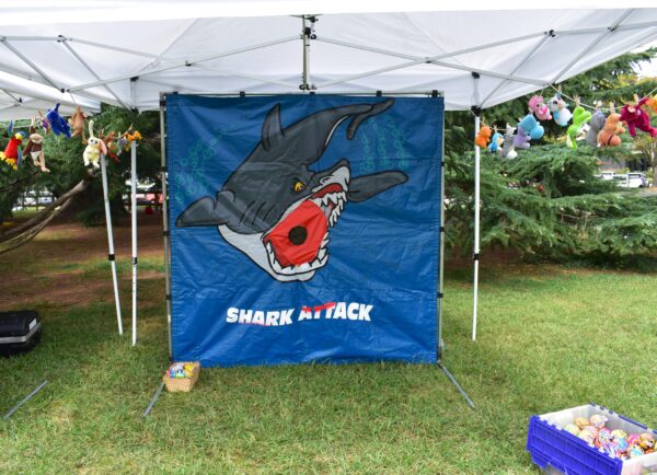 Shark Attack Carnival Frame Game