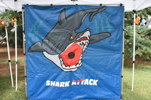 Shark Attack Carnival Frame Game