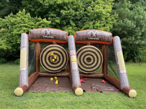 Tomahawk Toss Axe Throwing Inflatable